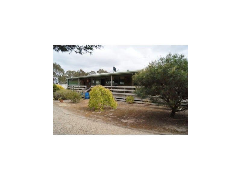 177 Three Chain Road, Maffra VIC 3860