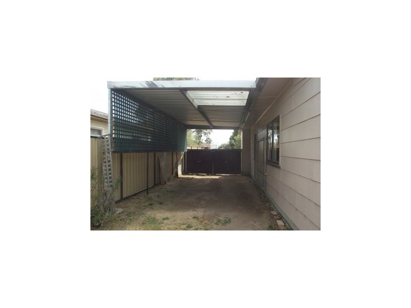 60 Knight Street, Maffra VIC 3860