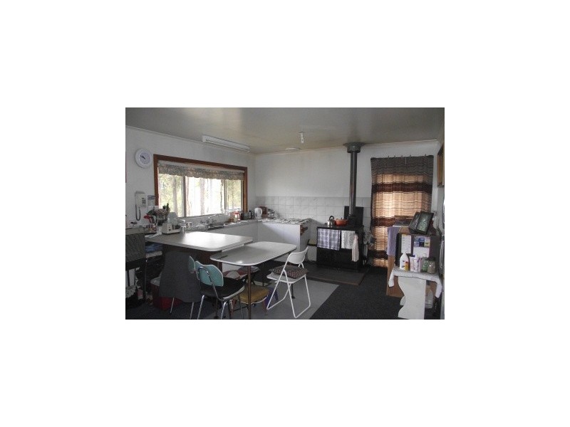 44 Cummins Road, Glenmaggie VIC 3858