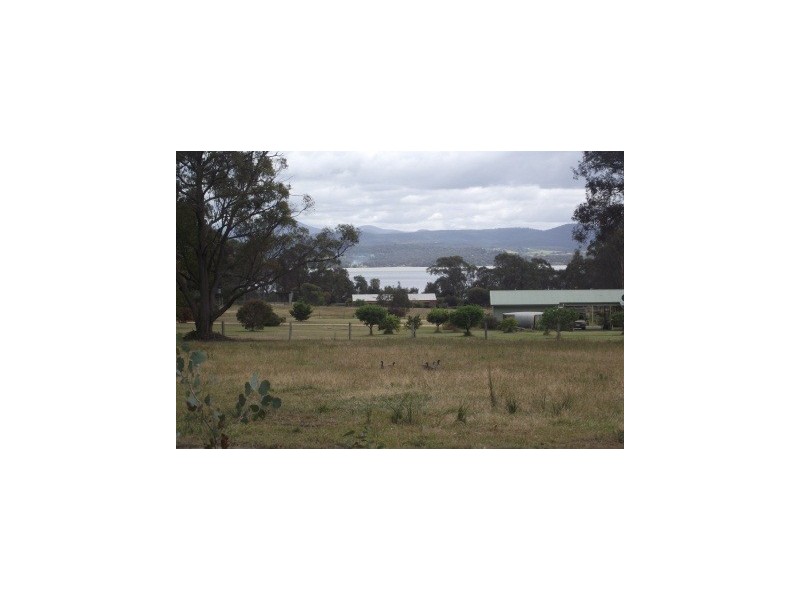 44 Cummins Road, Glenmaggie VIC 3858
