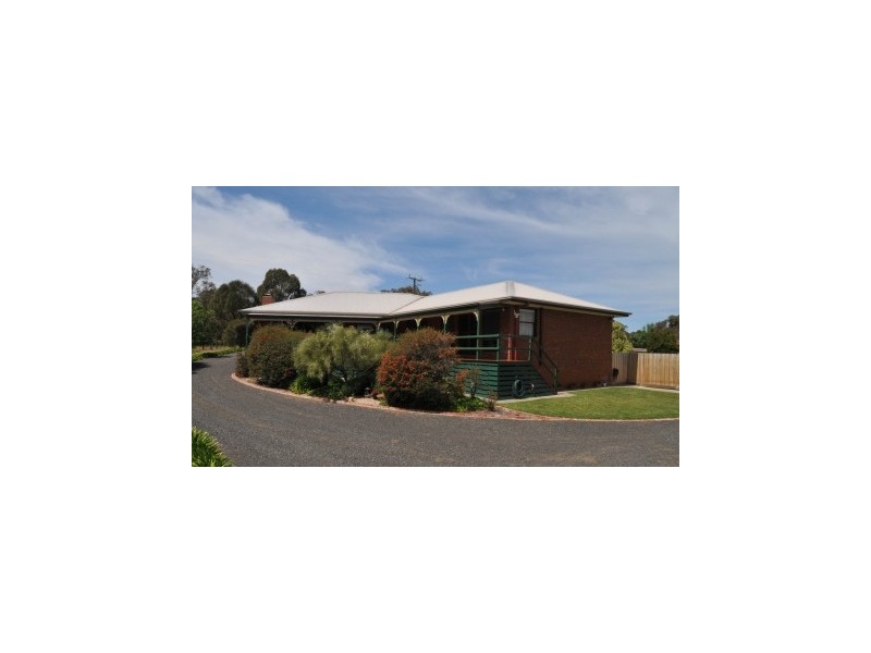 39 Sellings Lane, Maffra VIC 3860