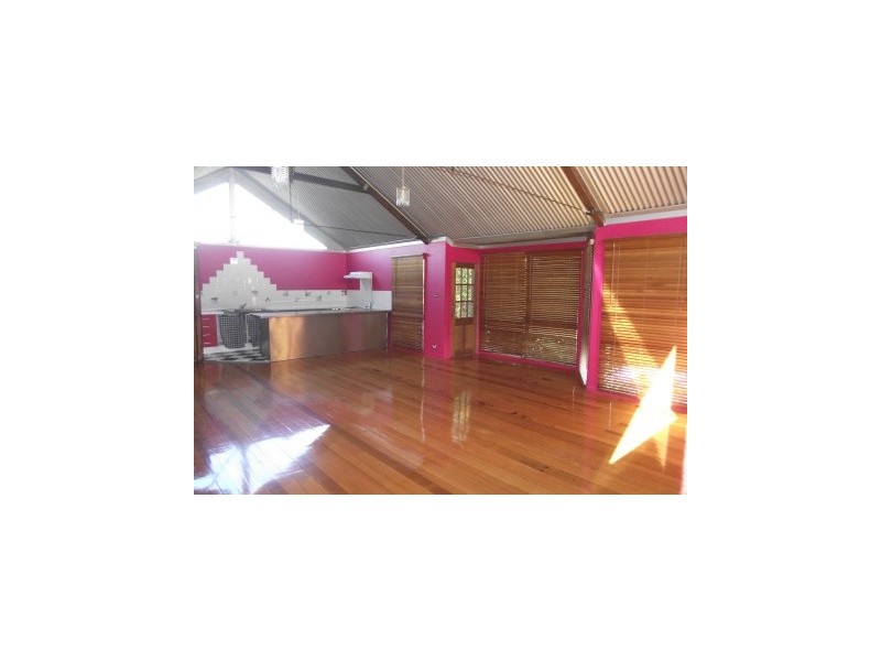33 Main Street, Boisdale VIC 3860