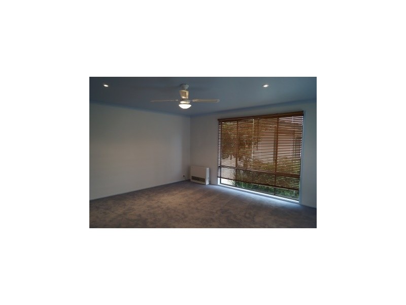 2a Munro Street, Maffra VIC 3860