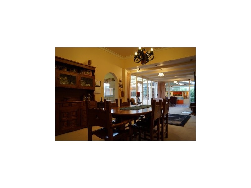 4 Blackburn Street, Stratford VIC 3862