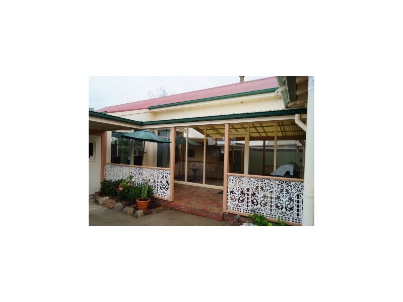 4 Blackburn Street, Stratford VIC 3862