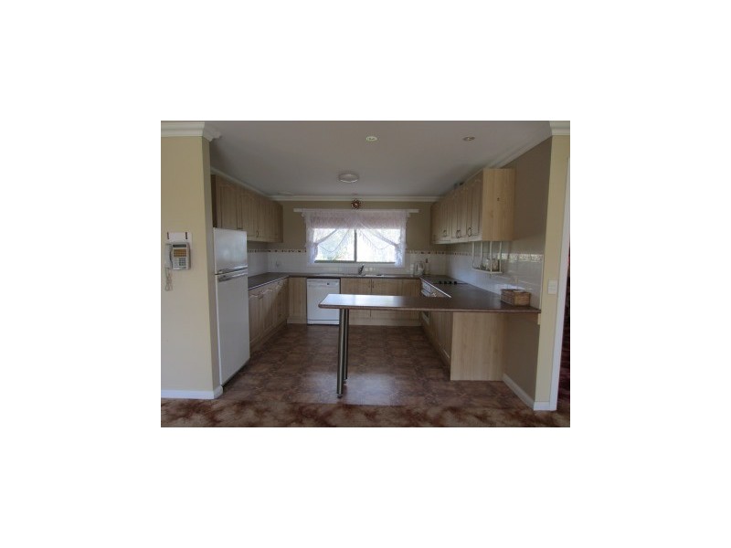 31-33 Victoria Street, Briagolong VIC 3860