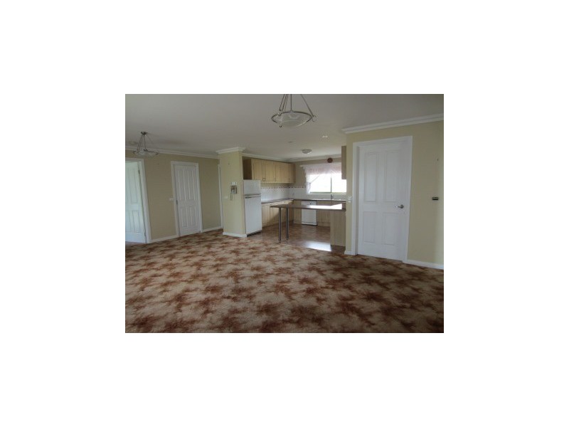 31-33 Victoria Street, Briagolong VIC 3860