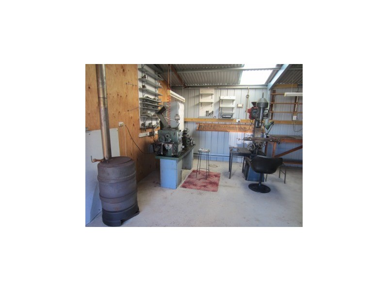 31-33 Victoria Street, Briagolong VIC 3860