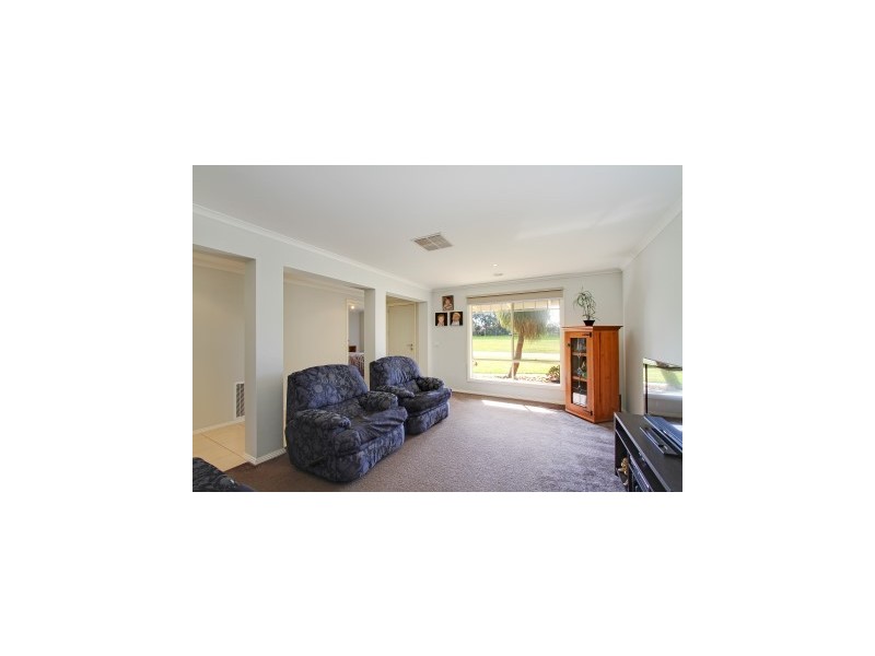 49 Merry Street, Maffra VIC 3860