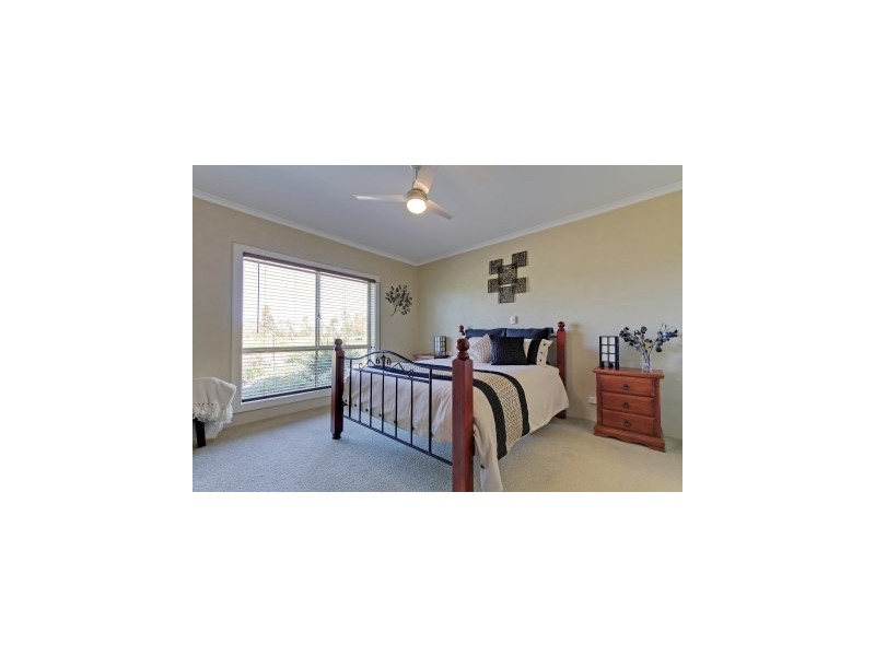 318 Hamiltons Road, Maffra VIC 3860