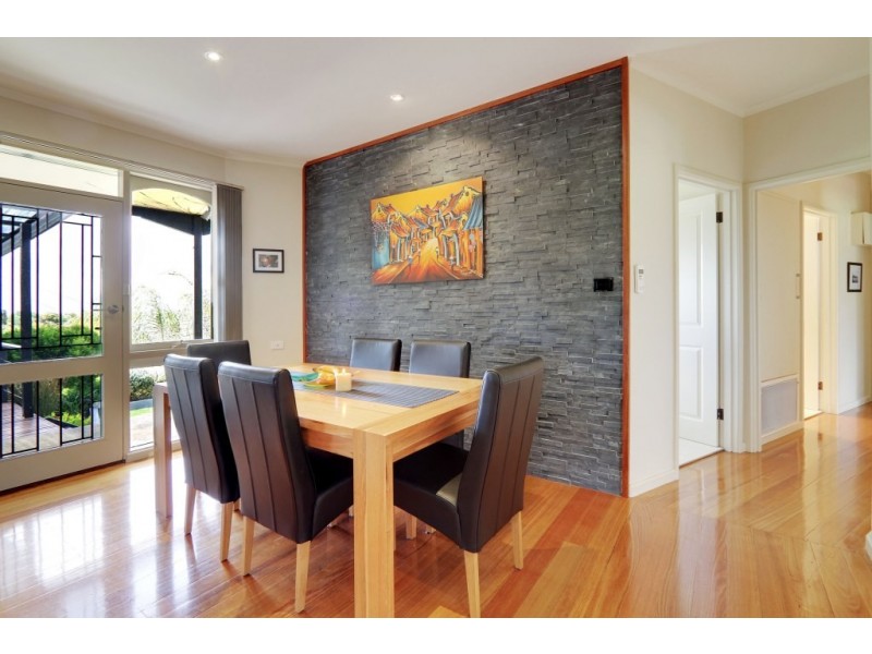 19 McLean Street, Maffra VIC 3860