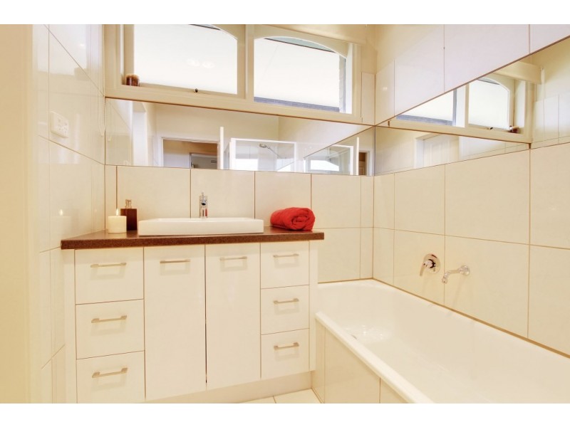 19 McLean Street, Maffra VIC 3860