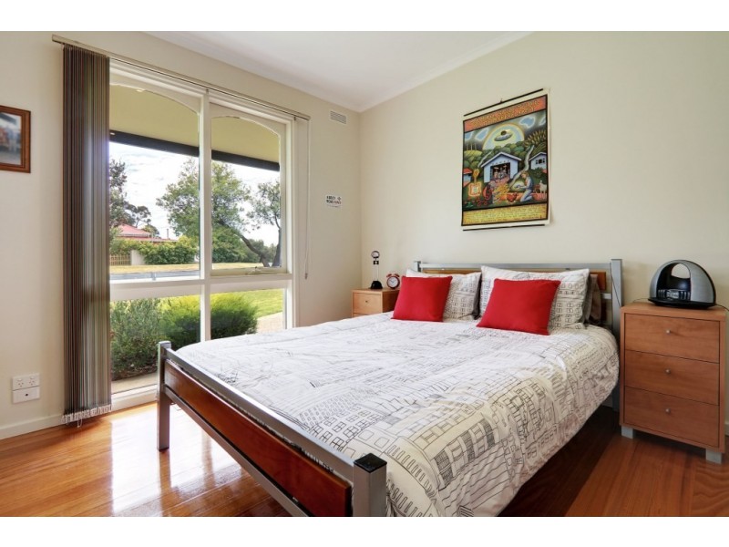 19 McLean Street, Maffra VIC 3860