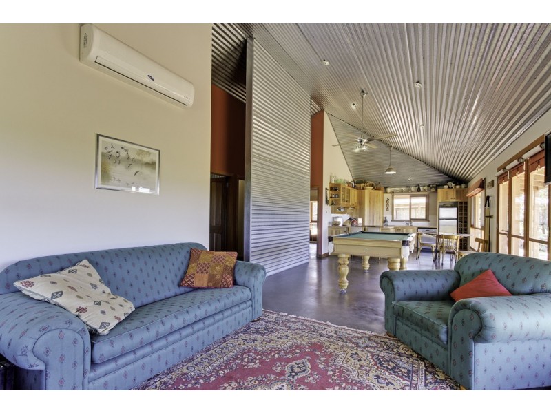150 Hodges Road, Coongulla VIC 3860