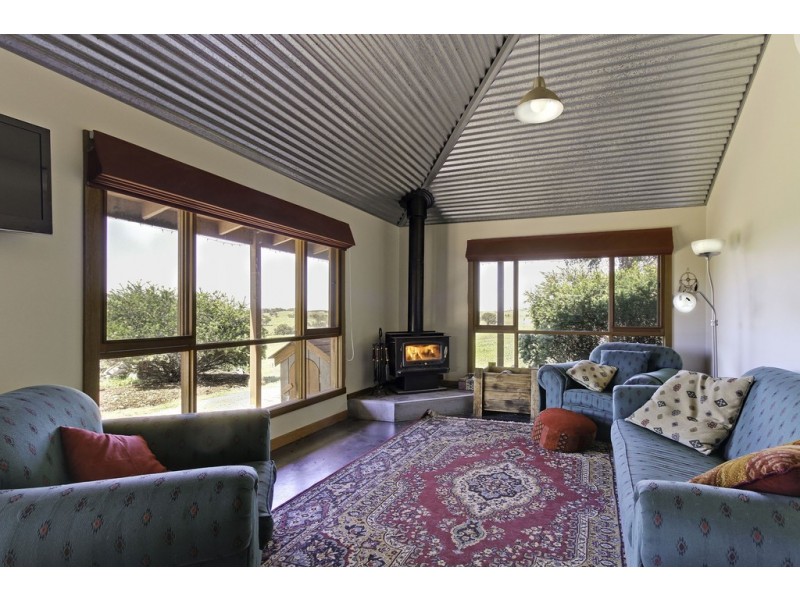 150 Hodges Road, Coongulla VIC 3860