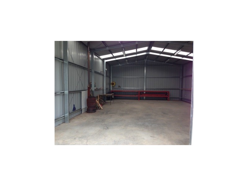 4 Parkinson Street, Maffra VIC 3860