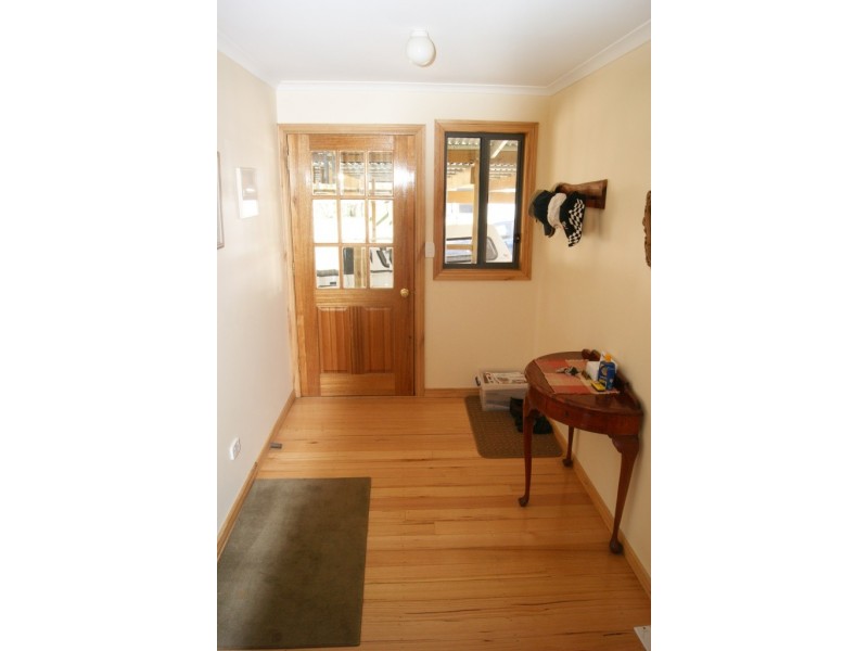 55 Hamiltons Road, Boisdale VIC 3860