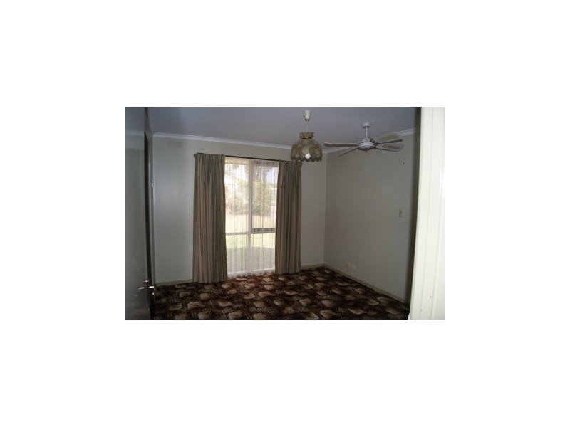 1 McAdam Street, Maffra VIC 3860