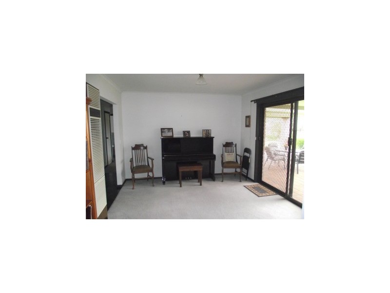 73 Alfred Street, Maffra VIC 3860