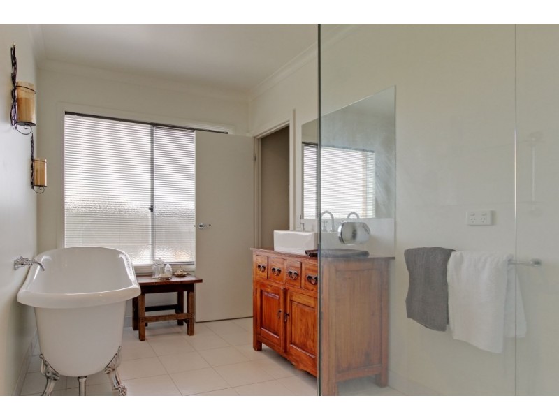 26 Parkinson Street, Maffra VIC 3860