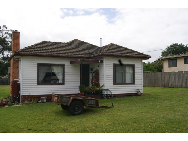 1 Mills Street, Maffra VIC 3860