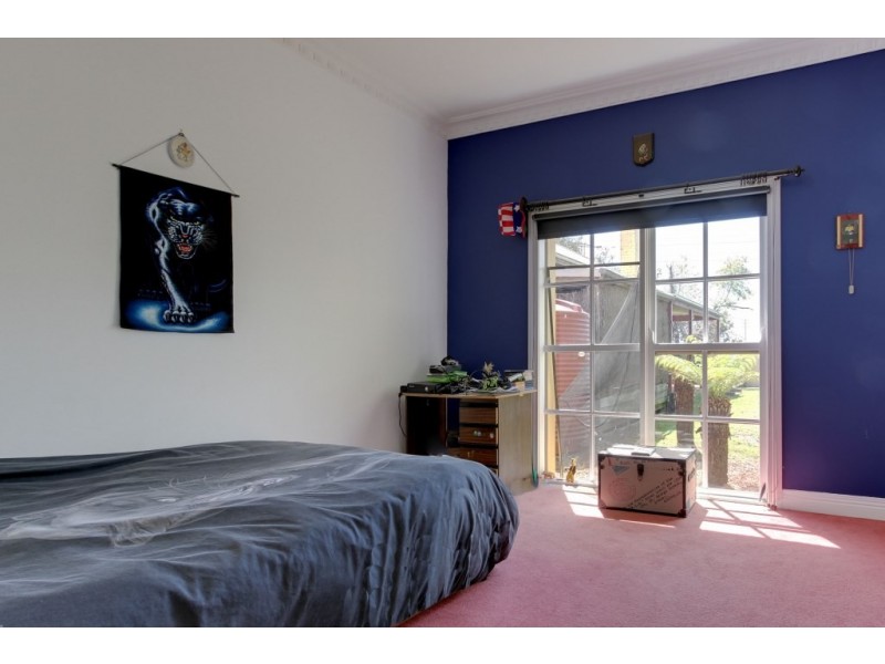 402 Vardys Road, Maffra VIC 3860