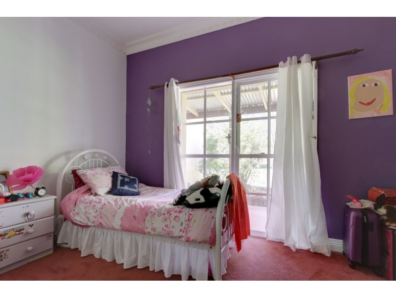 402 Vardys Road, Maffra VIC 3860