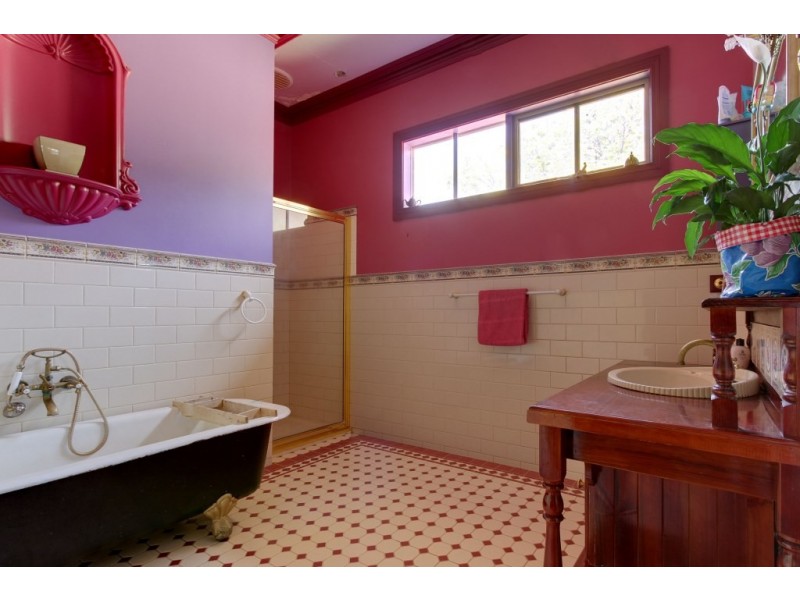 402 Vardys Road, Maffra VIC 3860