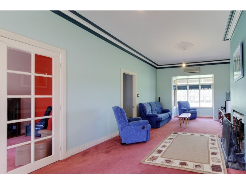 402 Vardys Road, Maffra VIC 3860