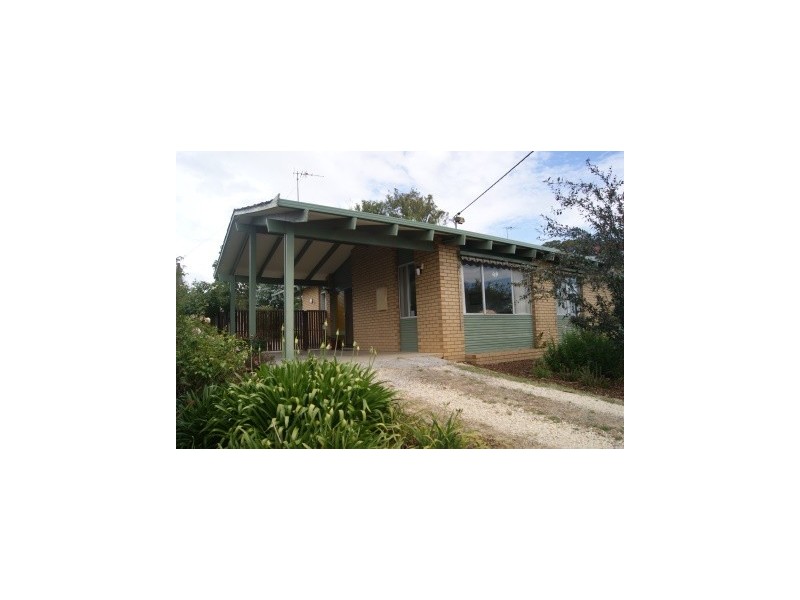 36 Henry Street, Maffra VIC 3860