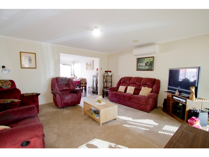 2/1D Duke Street, Maffra VIC 3860