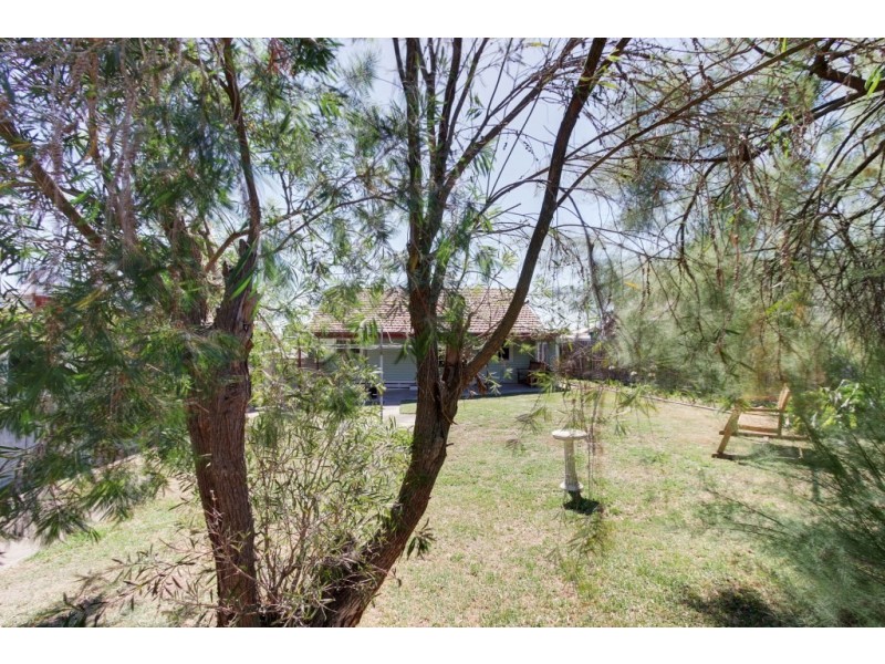 10 Henry Street, Maffra VIC 3860