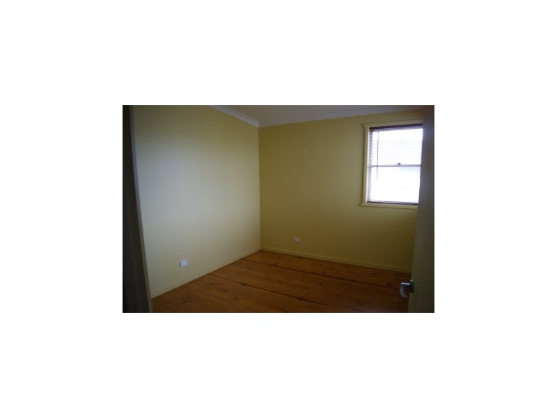 25 Landy Street, Maffra VIC 3860