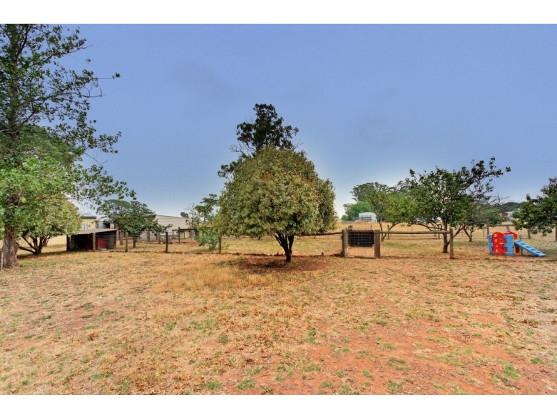 8 Forbes Street, Briagolong VIC 3860