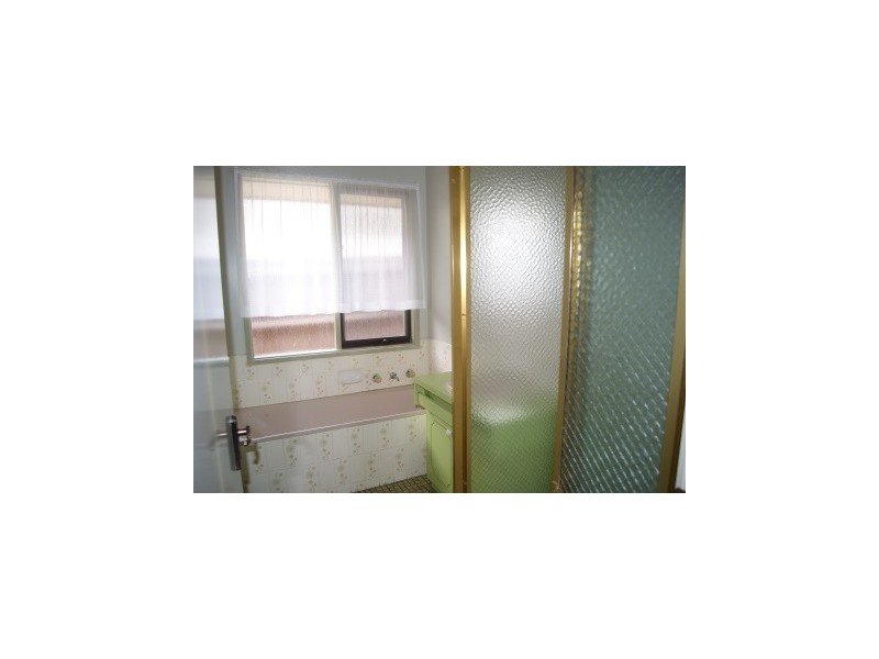 1 McAdam Street, Maffra VIC 3860