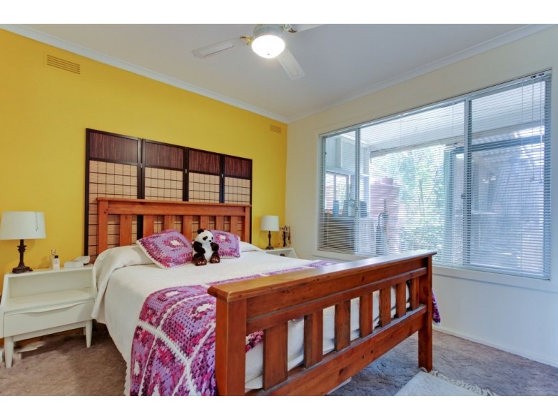 16 Tamboritha Terrace, Coongulla VIC 3860