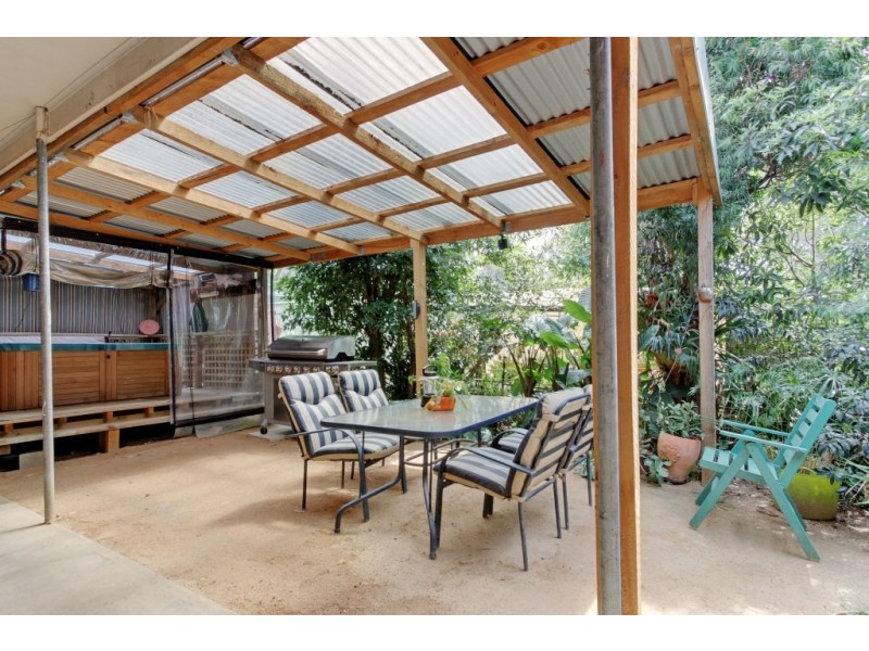 16 Tamboritha Terrace, Coongulla VIC 3860
