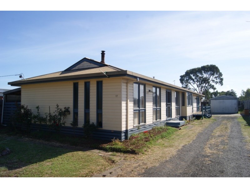 17 Weir Road, Heyfield VIC 3858