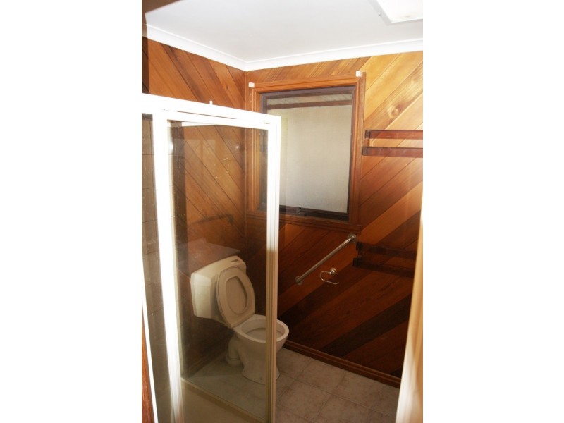 17 Weir Road, Heyfield VIC 3858