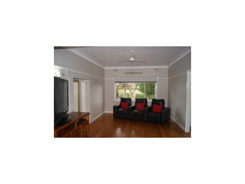 26 Station Street, Maffra VIC 3860