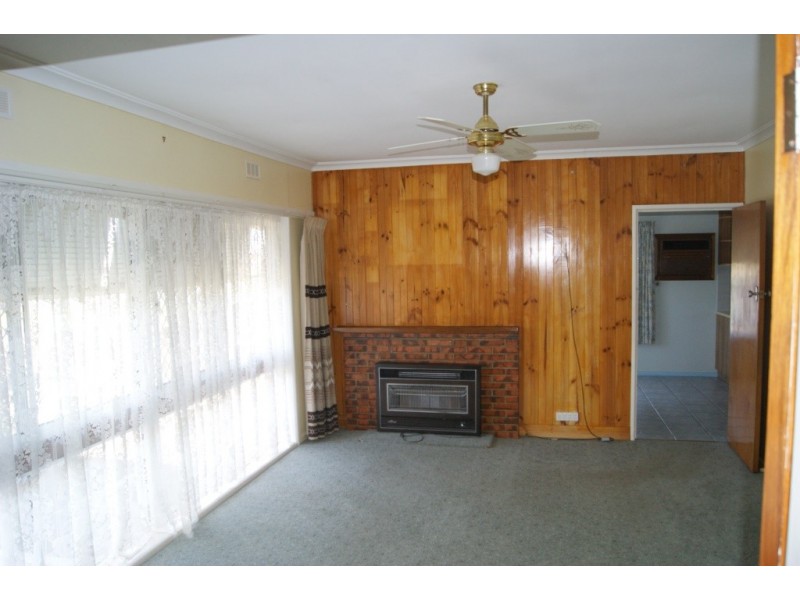 101 Powerscourt Street, Maffra VIC 3860