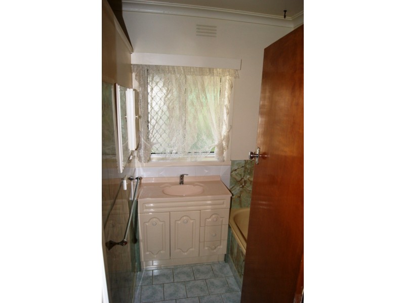 101 Powerscourt Street, Maffra VIC 3860