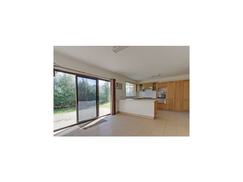6 Parkinson Street, Maffra VIC 3860