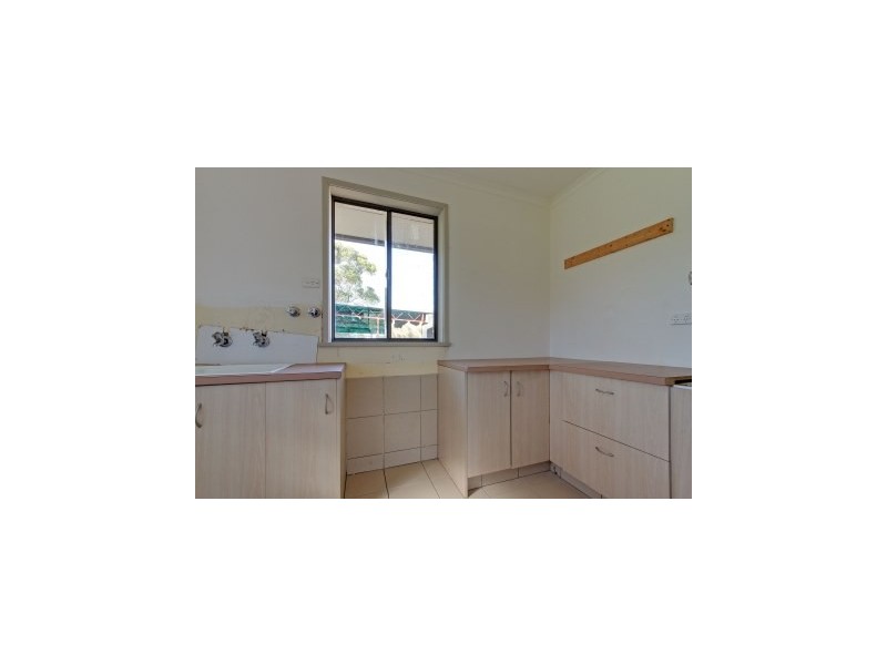6 Parkinson Street, Maffra VIC 3860
