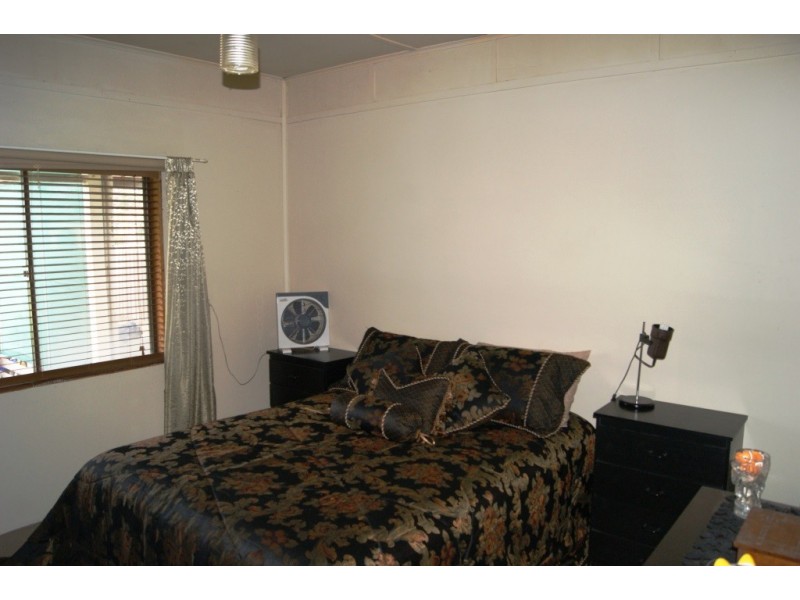 37 Mills Street, Heyfield VIC 3858