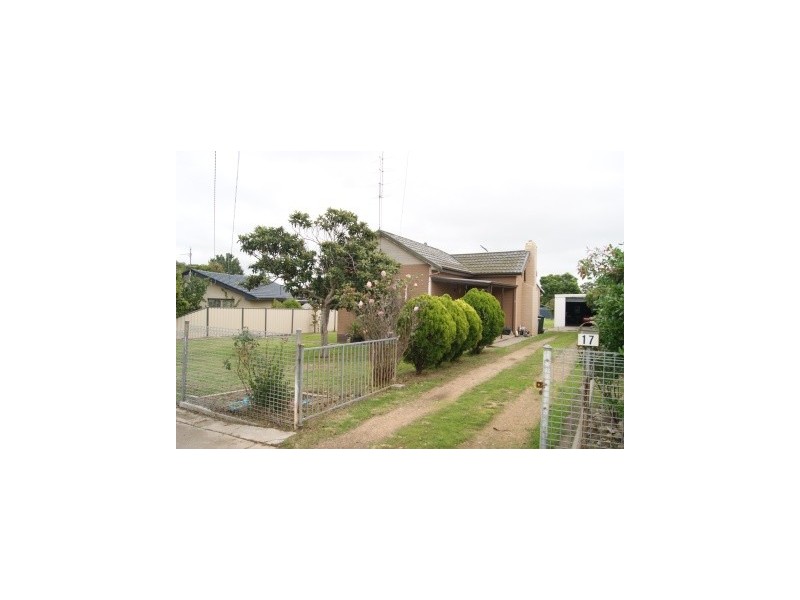 17 Mills Street, Maffra VIC 3860