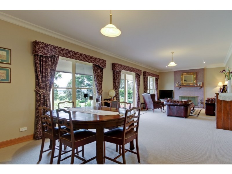 182 Hamiltons Road, Boisdale VIC 3860