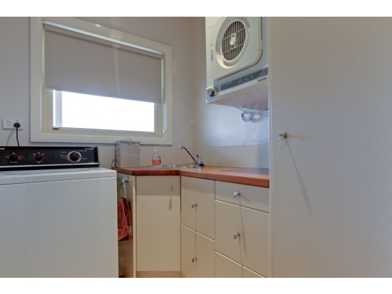 182 Hamiltons Road, Boisdale VIC 3860