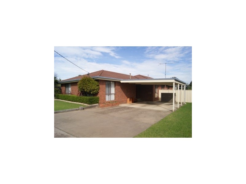 3 Merry Street, Maffra VIC 3860