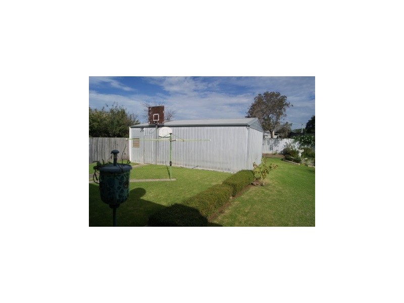 3 Merry Street, Maffra VIC 3860